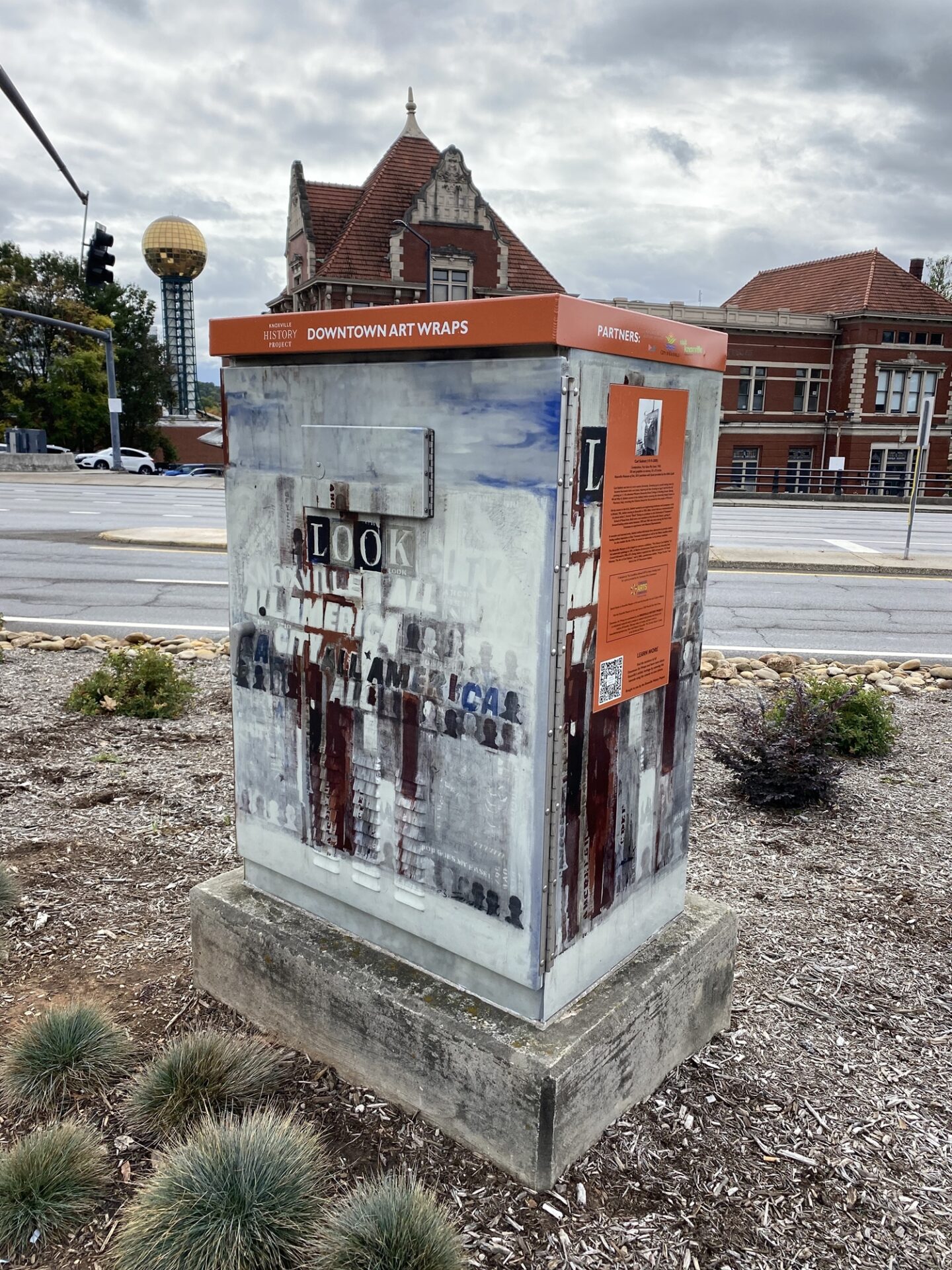 "Composition: Pop Goes My Easel" by Carl Sublett (Knoxville Museum of Art.) at Henley Street/W. Summit Hill Drive/Broadway and Western Avenue. Sponsored by The Grandiflora.