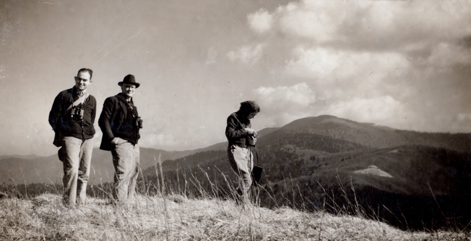 Earl Henry (left) and Brockway Crouch (center) with a Mrs. Robinson, on a birdwatching trip in the Great Smoky Mountains National Park, 1938. (Courtesy of Earl Henry Jr.)