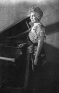 Bertha Walburn Clark (1882-1972) (McClung Historical Collection)