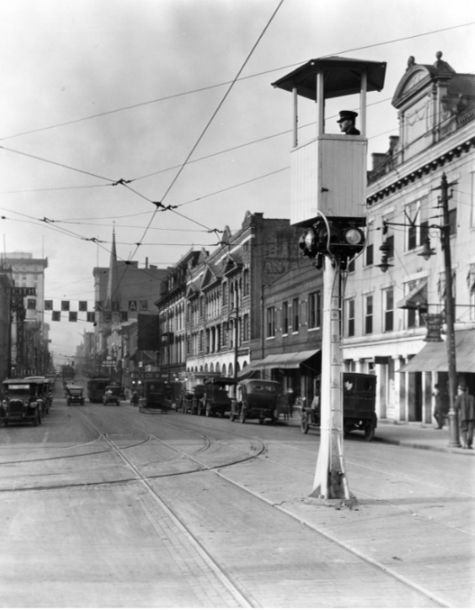 Traffic tower on the corner of Gay Street at Main Street, just one block north of Hill Avenue, 1921 (McClung Historical Collection)