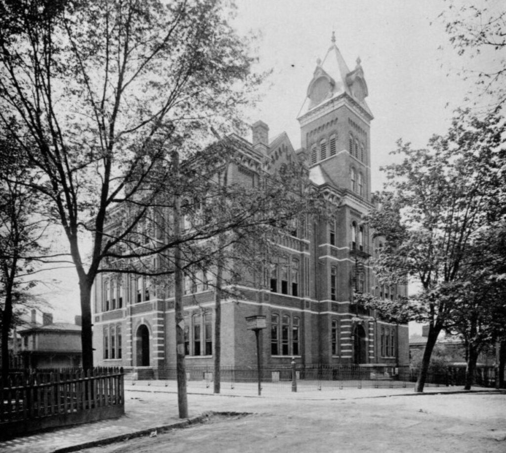 Girl's High School on Union Avenue at Walnut Street, circa 1895. (McClung Historical Collection.)